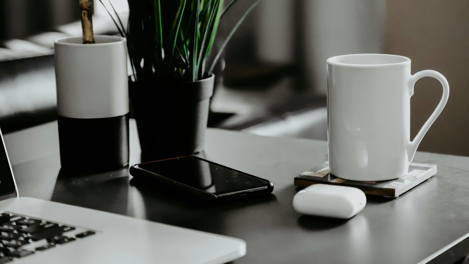 Contacto Casa Faro Ajo